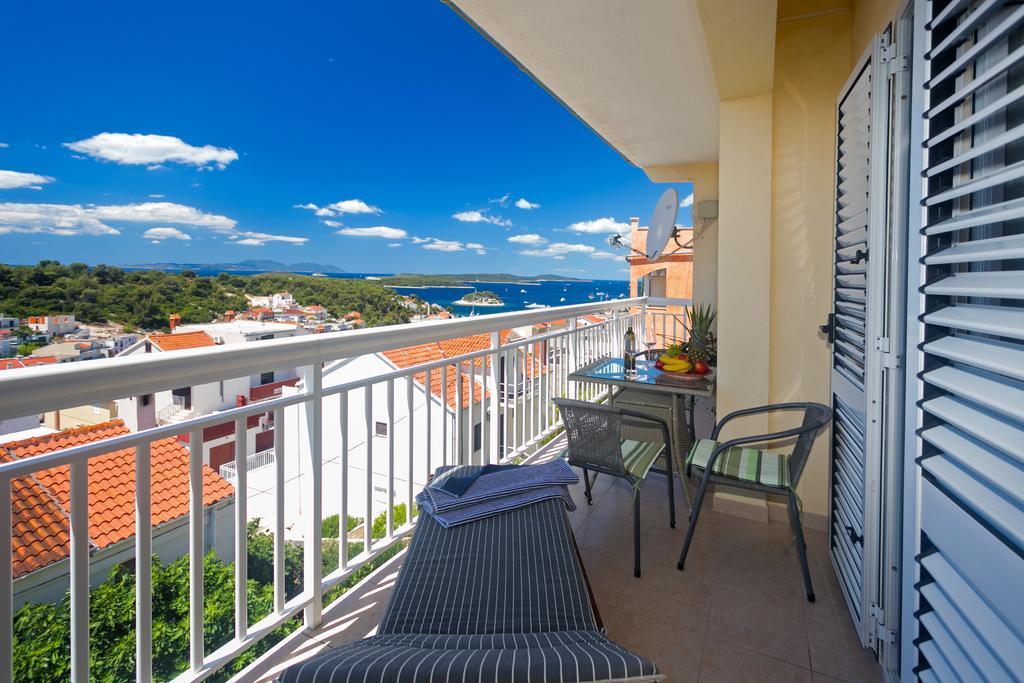 Vucic Apartments Hvar Town Exterior photo